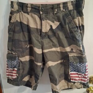 Carbon Mens‎ Patriotic Camo American Flag Cargo Shorts 34 EUC